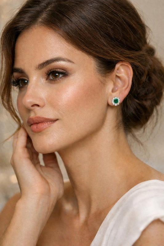 Emerald halo øredobber