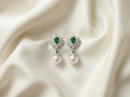 Smaragdgrønn perledråpe øredobb