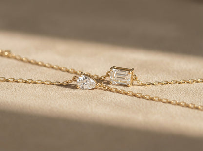 Minimalist Armbånd med Gullbetalgt lenke og hvit Zirkonia.