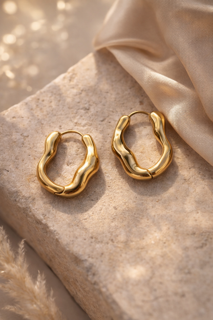 Luna wave hoops